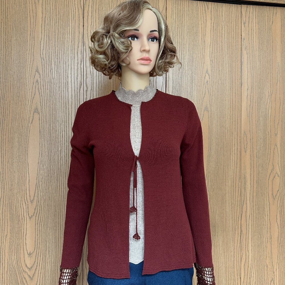 Women Embellished Cardigan, Size Medium in Rust - EUC